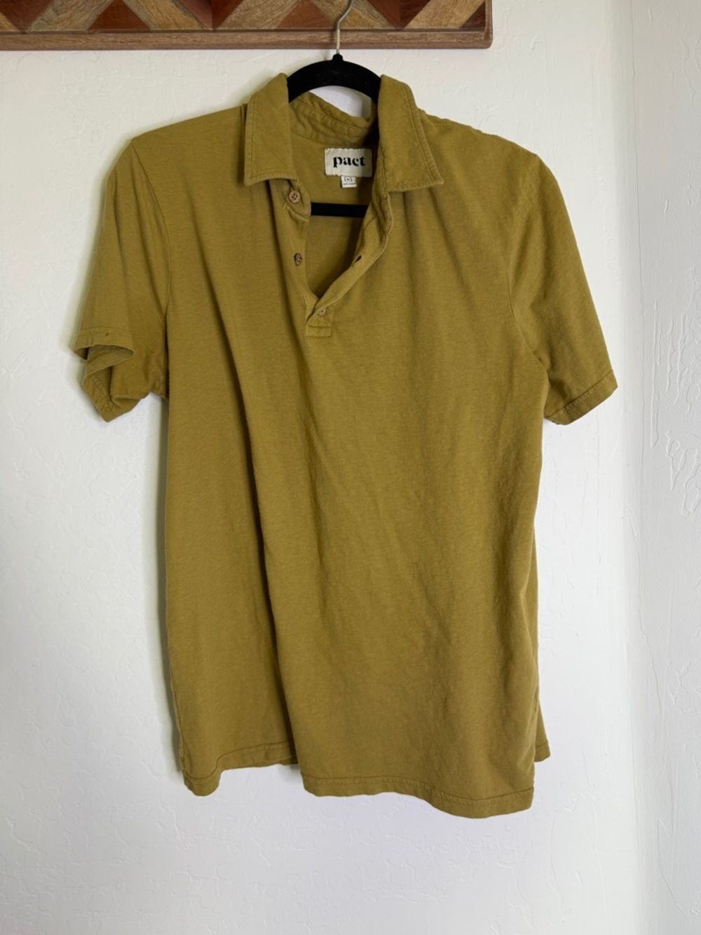 Pact Men's Olive Green Polo Shirt M